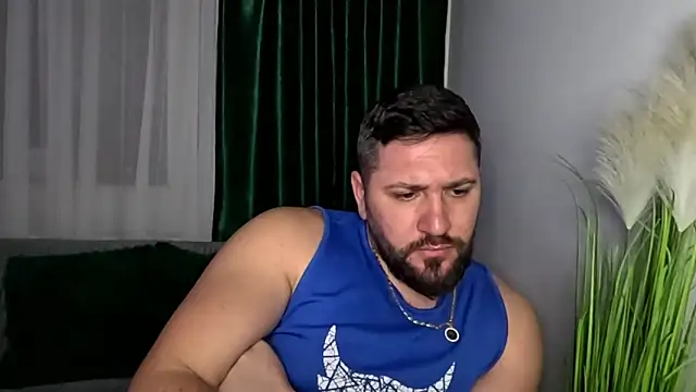 Gold_Alpha_Boy Adlı Modelin Web Kamerası Şovu