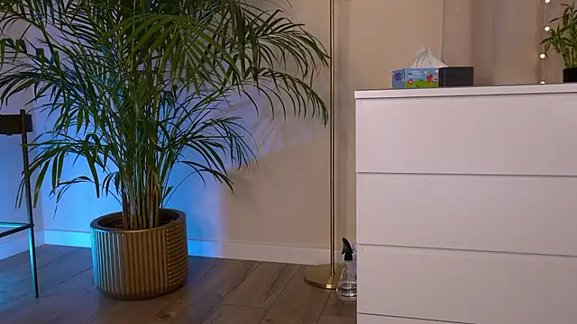 Tinydoll_XO's Live XXX Chat