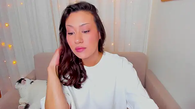 FieryHeart's Live XXX Chat