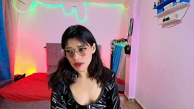 Chatroom XXX en direct de avalustyy