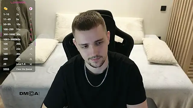 Larstar01 라이브 XXX 채팅