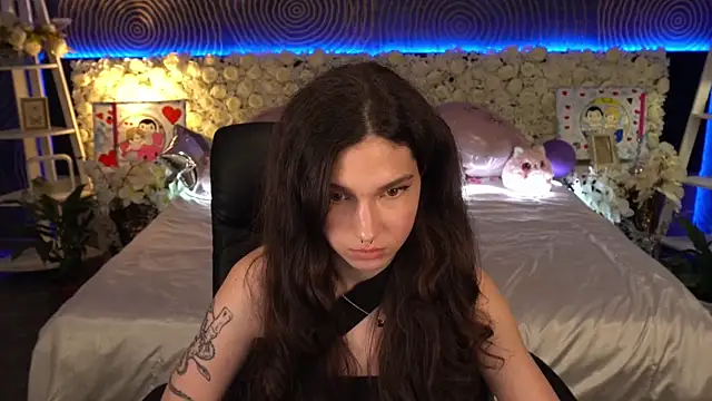 BabyFlowerr élő XXX-chatje