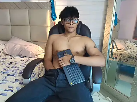 mathias_oberlinのウェブカメラショー