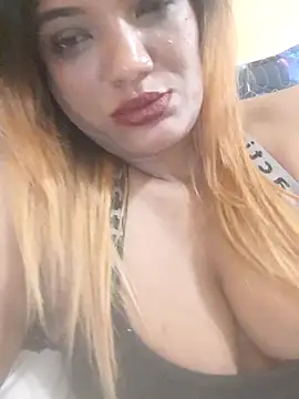 Indianpleasure300 Adlı Modelin Web Kamerası Şovu