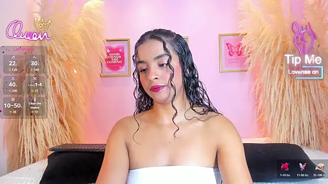 SunnyGilmoree's Live XXX Chat