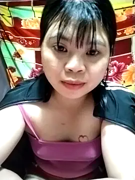 Dumi_009 Show Webcam