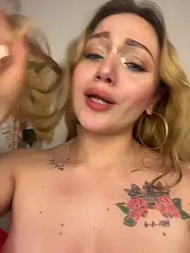 Chat +18 de Sara_Sophia420 ao vivo