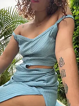 roxyrougee 即時 XXX 聊天