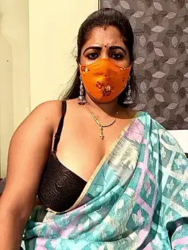 Poly_bhabi 即時 XXX 聊天