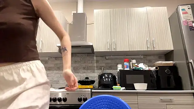 LaraDraggoo 라이브 XXX 채팅