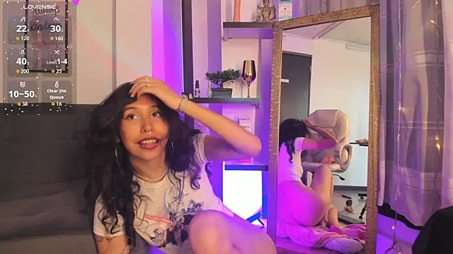 Miniadelf Live XXX-Chat