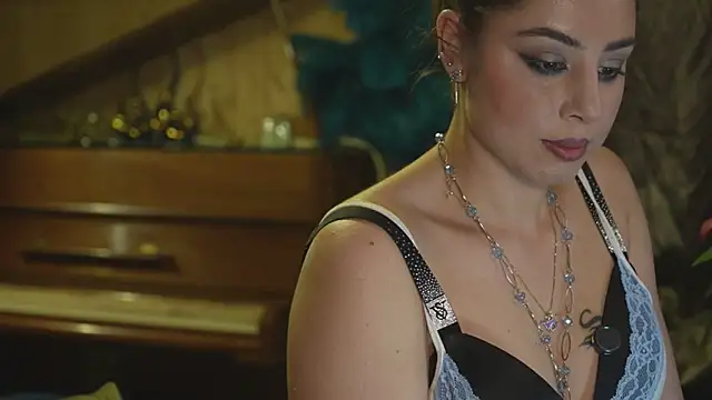 Онлайн чат XXX VanessaDoyle