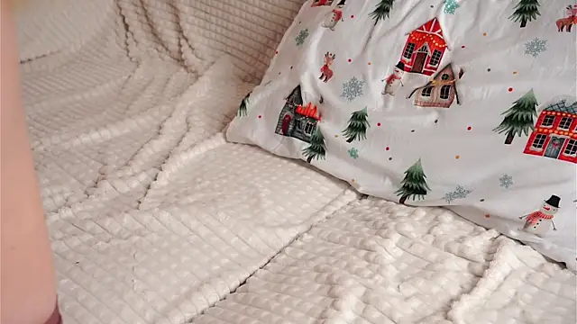 SunnivaCovil Chat XXX in diretta