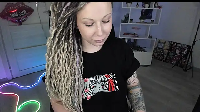 HoneySallyMoore Chat XXX live