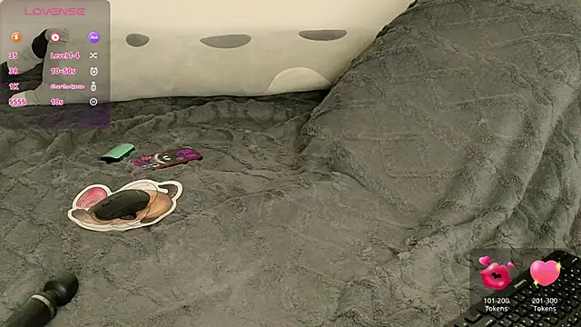 SuchArt_ Adlı Modelin Canlı XXX Sohbeti