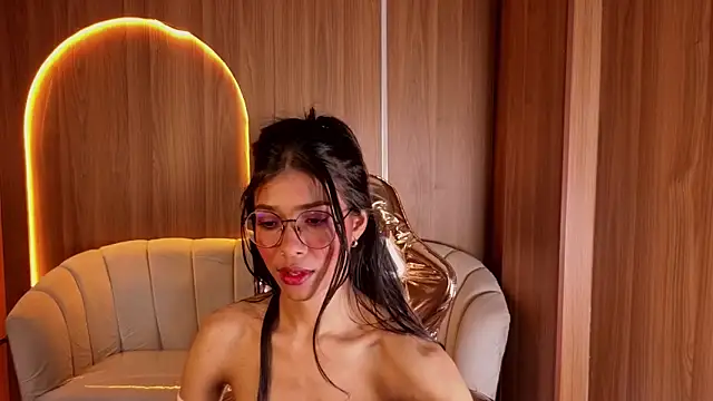 Alina_b_ Chat XXX live