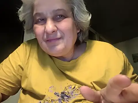 ExquisiteMature's Live XXX Chat