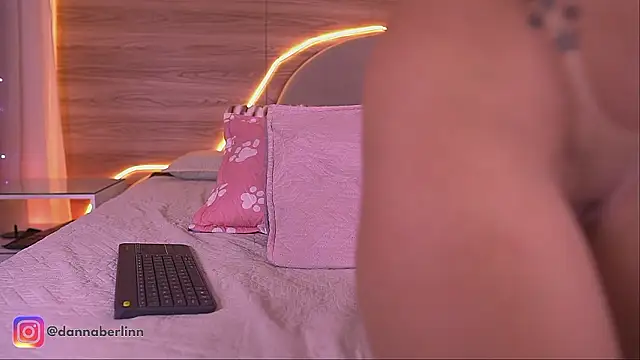 danna_berlin_ Live XXX Chat