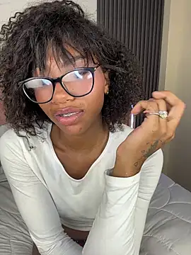 Morena_fire: вебкам-шоу