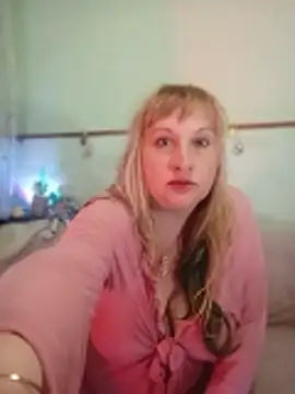 XHelenaX90n Live XXX chat