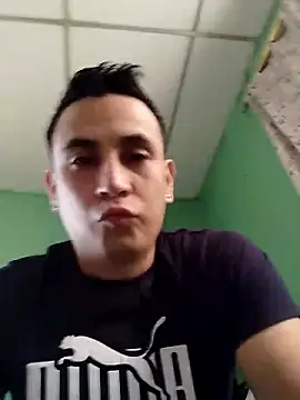 แชท XXX สดของ rejypool