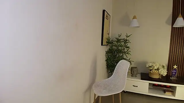 Astrid_Black's Webcam Show