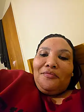 عرض كام Curvy-Nthabi_X