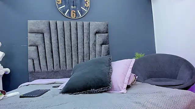 Robin_Rief webcam show