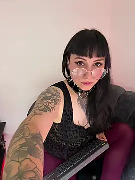 عرض كام Ravenna666_