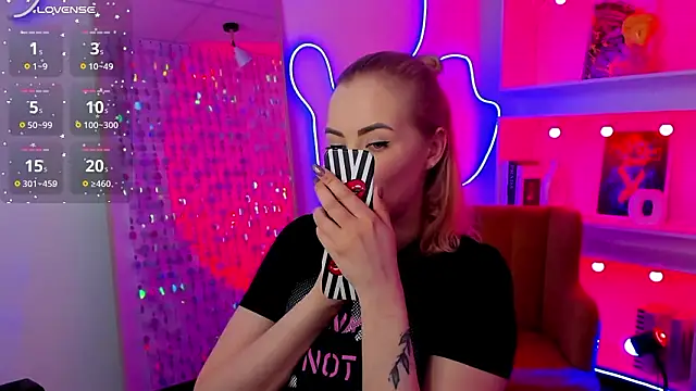 StephanieSweety live XXX chat