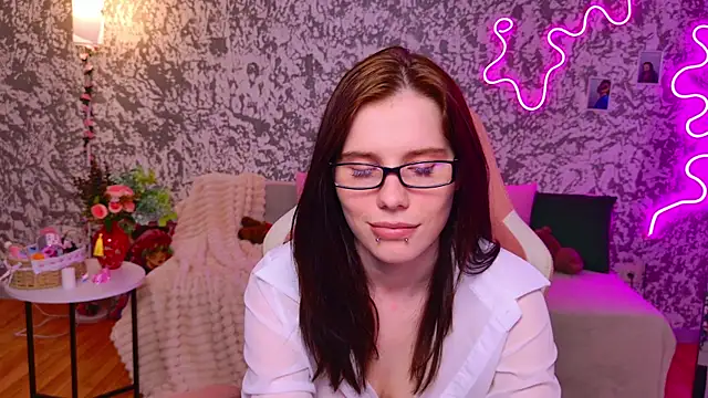 JinxMoon live XXX chat