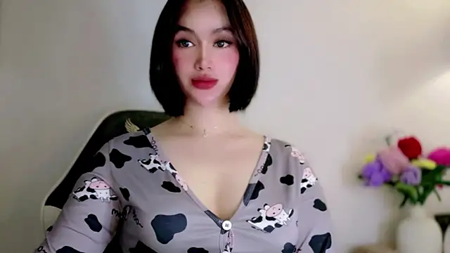 Anna_HollyDoll 在線直播表演