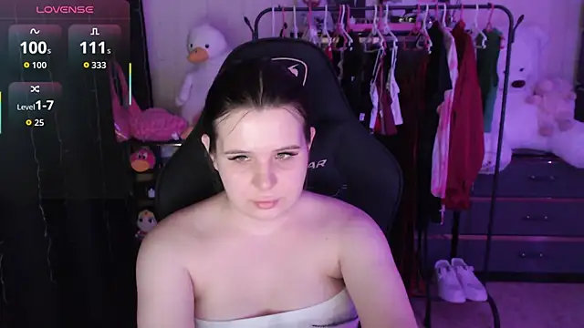 Онлайн чат XXX AmyVibess