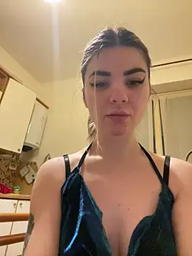 Gretadoll live XXX chat