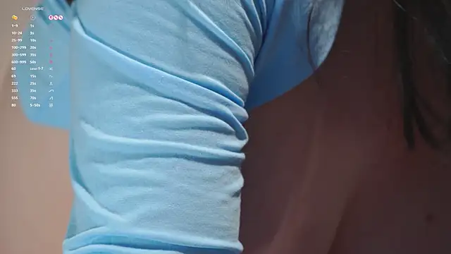 naughtytillyのライブXXXチャット