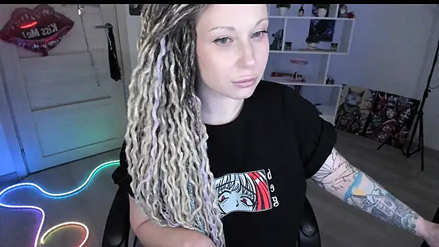 HoneySallyMoore Chat XXX live