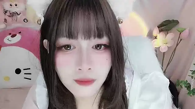 Show de -zhuzhu-999- na webcam