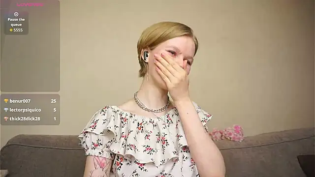 Živý XXX chat ToyaPletz