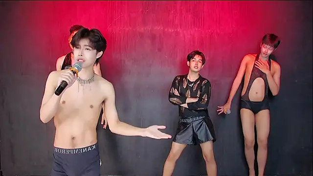 Queen-Vibe Live XXX Chat