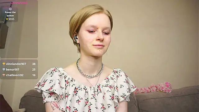 ToyaPletz Live XXX-Chat