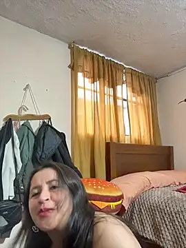 XXX chat uživo modela latinfemale