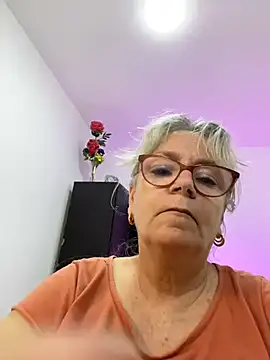 slutgoldのライブXXXチャット