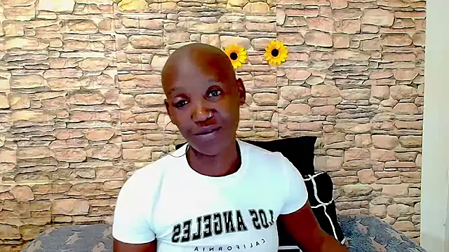 Show de EbonyOlive69 na webcam