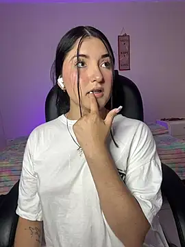 Celestee69's Live XXX Chat