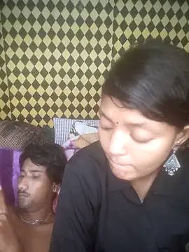 Pokazy przed kamerką – Freakingromance