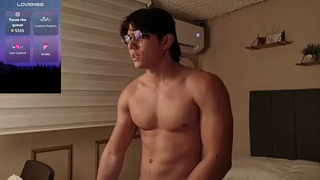 Thony_Big লাইভ XXX চ্যাট