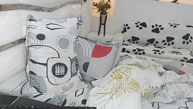 Chat XXX Live yina-rosse