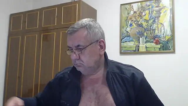 Онлайн чат XXX machomale3