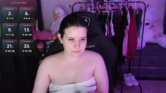 AmyVibess' Live XXX Chat