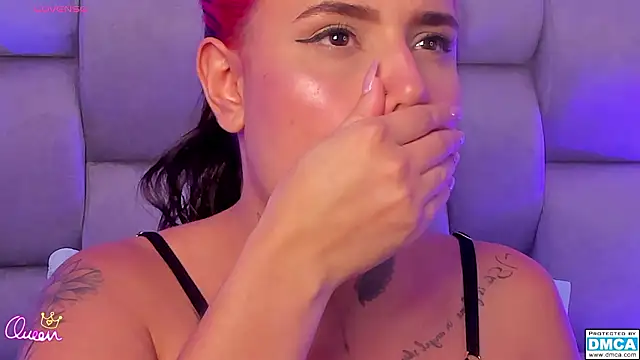 Susan-Sweet-7のライブXXXチャット